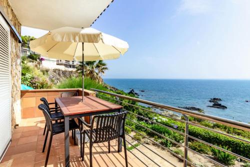  Carboneras 49 Apartamento con magníficas vistas, Unterkunft in Girona