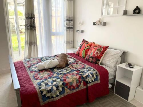 Crescent Apartment - Two bedroom - image 12