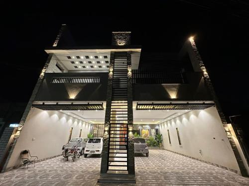 Exterior view, Multan Swiss Hotel in Multan