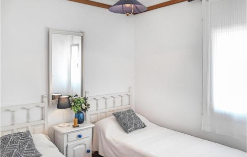 Three-Bedroom Apartment in Tossa de Mar - image 10