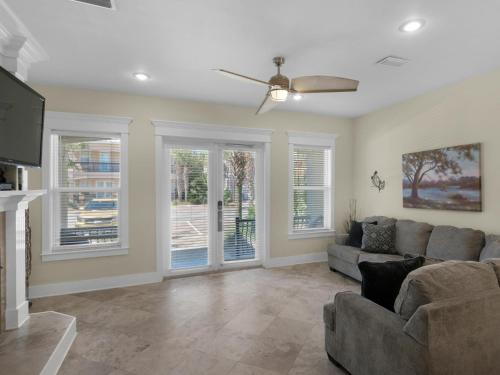 Miramar Beach Villas 102 - image 6