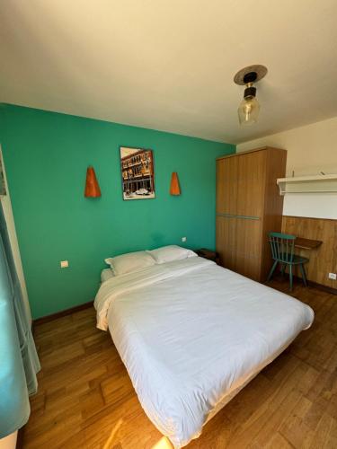 1 double bed