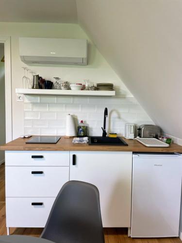 Quiet, green, relaxing place - 1 bedroom apartment, Balatonfüred (zdjęcie 6)