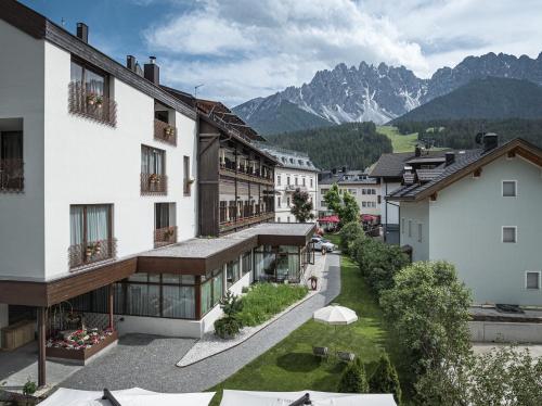 Il Tyrol in Szent Candido