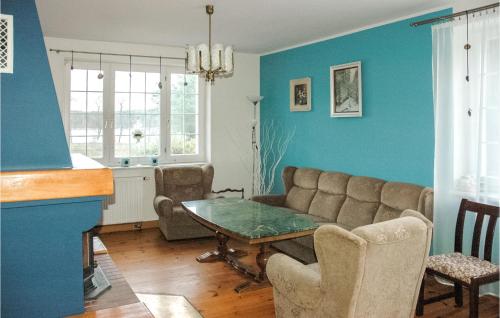 Nice Home In Dziemiany With Wifi in Waglikowice