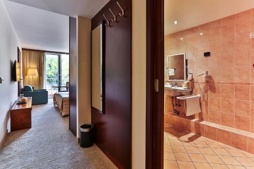Hotel Princess - image 5