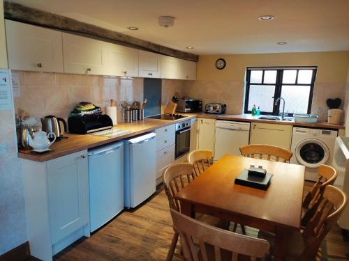 Bridge Farm Self Catering - main image