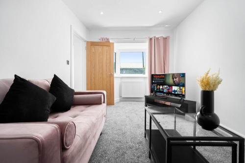 Family Contractors 3 bed house parking sleeps 7 gîte à louer Bilston