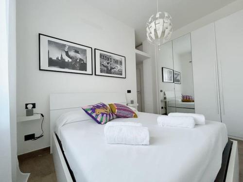 SunnyFlat near Navigli e Bocconi