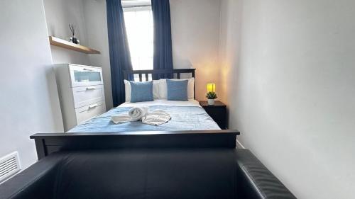 The Shard Vision Apartment - image 13