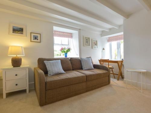 Little Barn Cottage - image 5