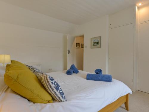 Little Barn Cottage - image 7