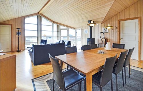  Holiday Home Vinderup With Hot Tub X in Vinderup