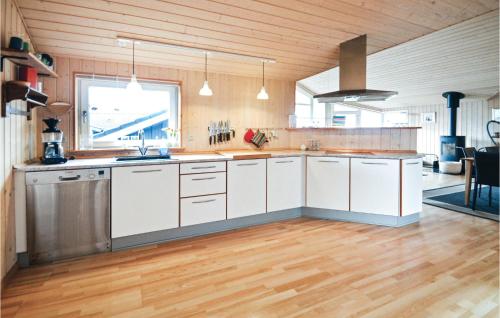  Holiday Home Vinderup With Hot Tub X in Vinderup