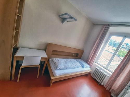 1 twin bed