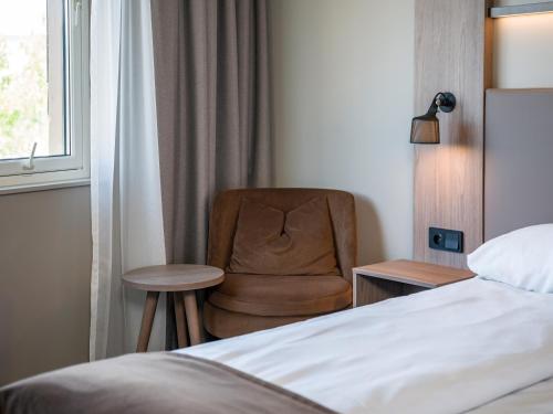 Quality Hotel Saga - image 8