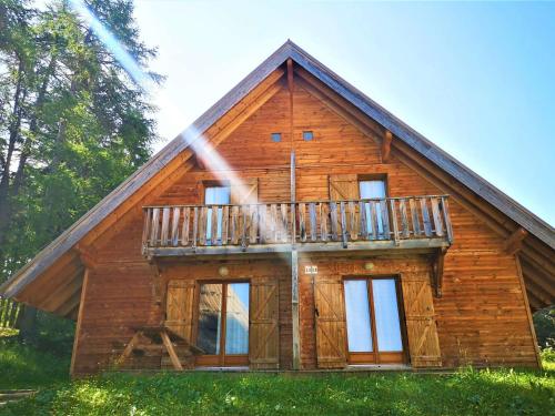 . Chalet mitoyen 3 pièces pour 7 pers. avec parking et local ski - FR-1-504-49