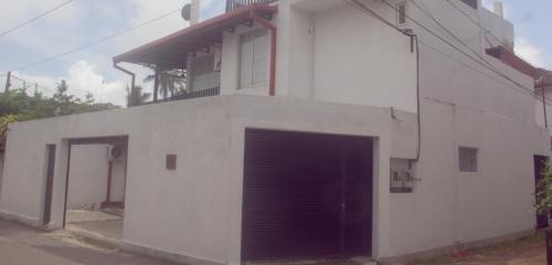 The Motel One - Colombo Border - image 11