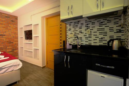 Taksim Celebi Suites - image 8