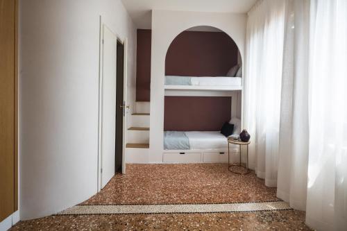 San Domenico Apartment with Garden View R&R - image 13