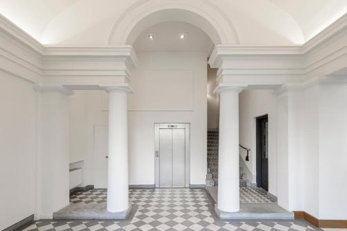 Room Mate Luca - main image