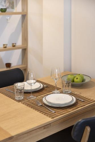 One-Bedroom Apartment - Non-Smoking image 4