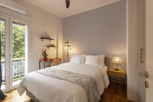 SpyrouTrikoupi36-Cozy 1BDR Apartment near Archaeol - image 5