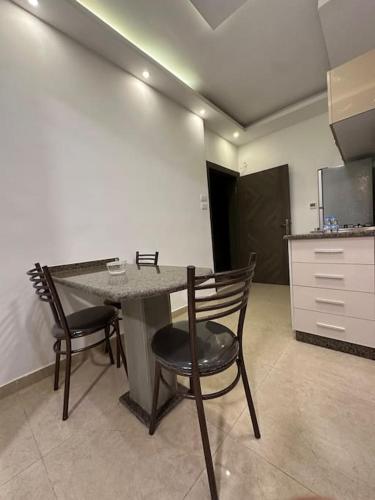 abdoun rooftop 1bedroom kh&sh 03 - image 5