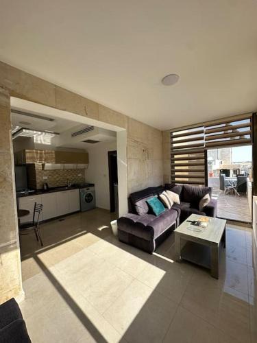 abdoun rooftop 1bedroom kh&sh 03 - image 11