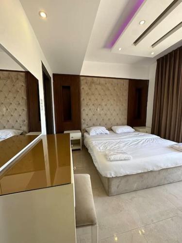 abdoun rooftop 1bedroom kh&sh 03 - image 2