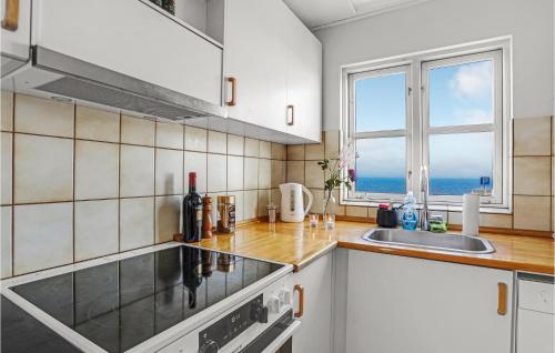 مطبخ, One-Bedroom Holiday Home In Allinge in ألينجى