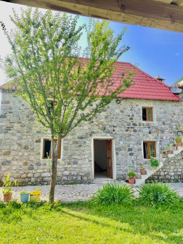 . GuestHouse Lokthi