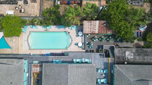 Upper Deck Hotel and Bar - Adults Only - 숙소 외관