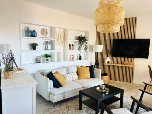 Cozy apartment - Balcony & Sea View 4