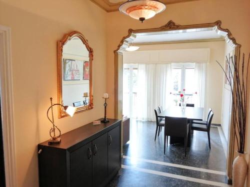 Elegant apartment in Acropolis with roof garden, Atény (fotografie 8)