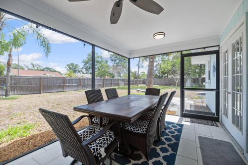 Sunshine and Serenity in Palm Harbor (Florida)