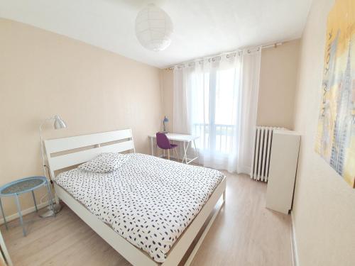 Appartement dans résidence calme (Appartement dans residence calme) in Óceánparti