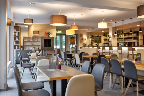 ห้องอาหาร, JUFA Hotel Kaprun in คาบรุน