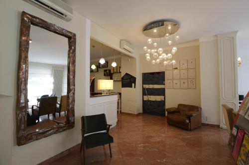 Hotel Tourist - image 3