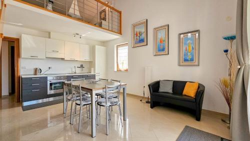 المرافق, Fabiola in Karigador