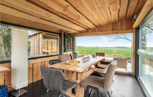 Awesome Apartment In Balle With Wifi