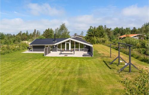  Four-Bedroom Holiday Home In Fjerritslev, Ferienwohnung in Fjerritslev