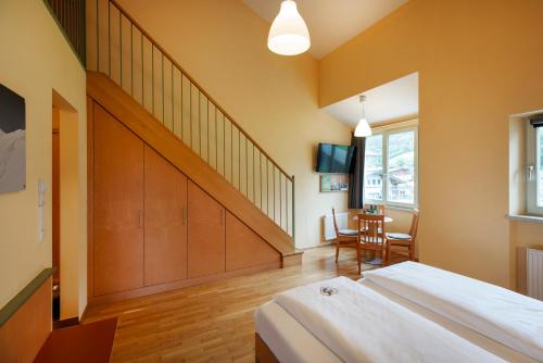 JUFA Hotel Kaprun in คาบรุน