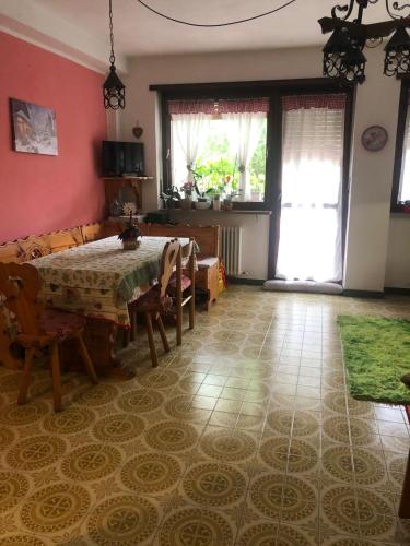 Superior One-Bedroom Apartment with Balcony