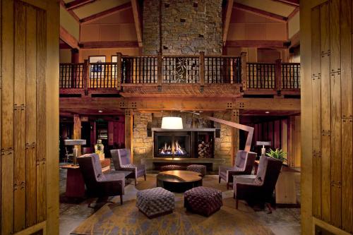 Willows Lodge - image 14