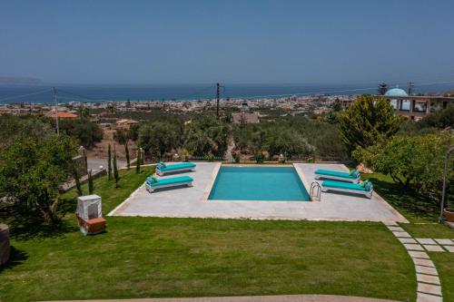 Villa Manetti with Private Pool and Garden by Hospi Living - Location, gîte - Bridgeport