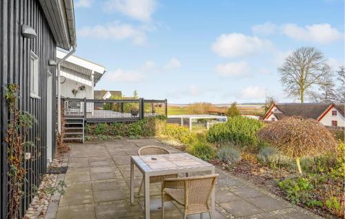 Vista exterior, Stunning Home In Randers Nø With Wifi in Uggelhuse