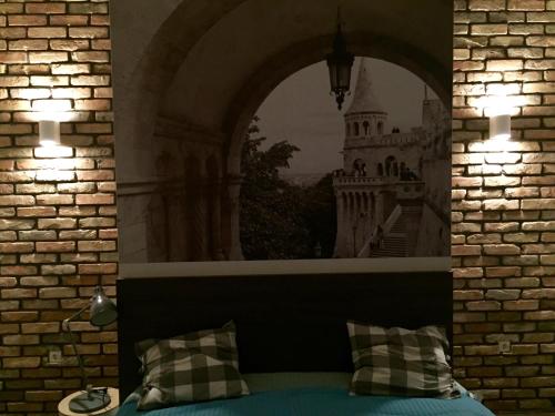 White Dream Home - image 3