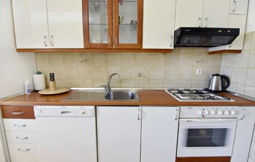 Apartment mit zwei Schlafzimmern in Strandnähe Apartment mit zwei Schlafzimmern in Strandnähe