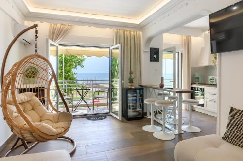 Pearl Horizon By Heaven's Hall, Alexandroupoli